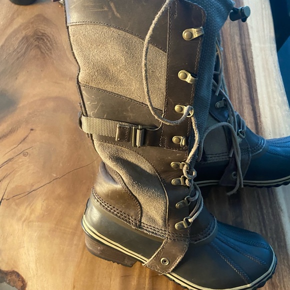 Sorel Conquest Carly Waterproof Insulated Winter Boots - Women's Size 9 - Picture 4 of 6